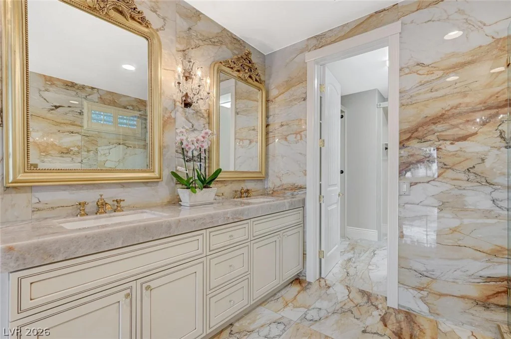 4596 Bersaglio, Las Vegas, NV 89135
