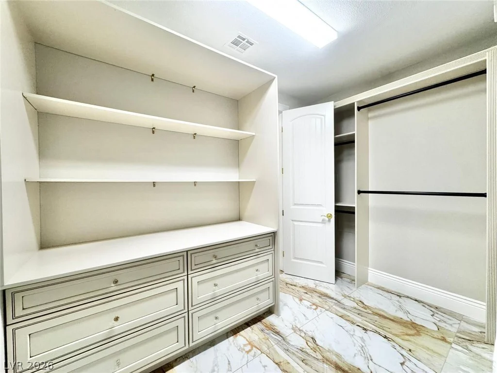 4596 Bersaglio, Las Vegas, NV 89135