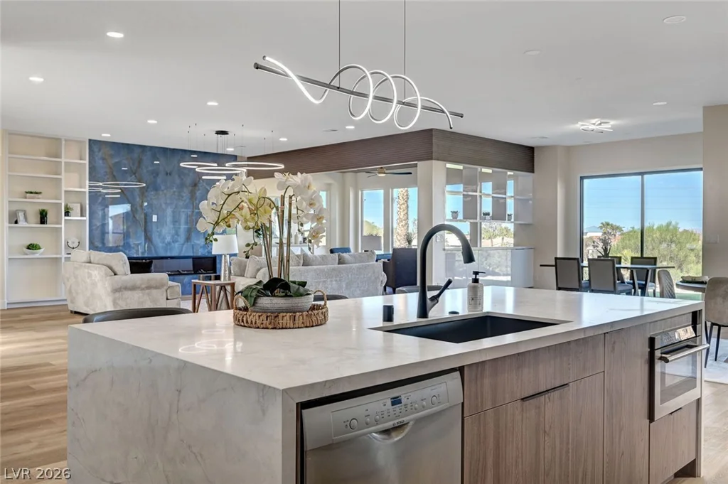 4574 Fiore Bella, Las Vegas, NV 89135