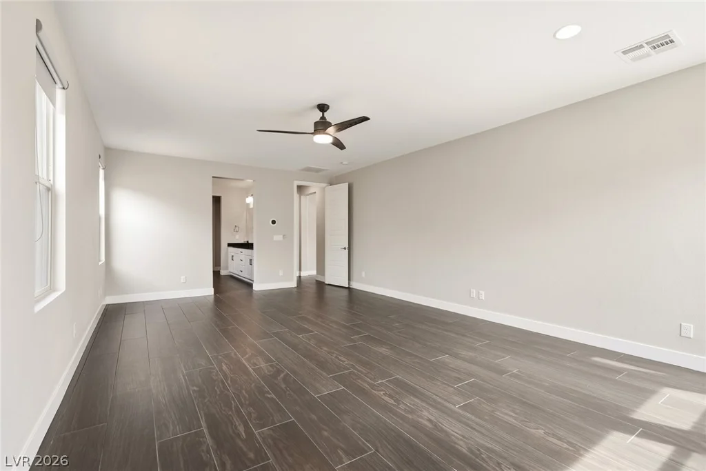 8445 Great Outdoors, Las Vegas, NV 89166