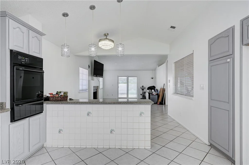 2268 Welsey Manor, Las Vegas, NV 89156