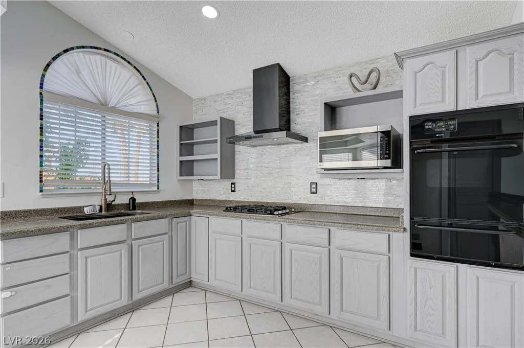 2268 Welsey Manor, Las Vegas, NV 89156