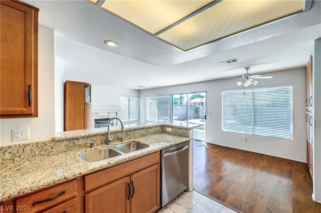 9513 Scenic Sunset, Las Vegas, NV 89117