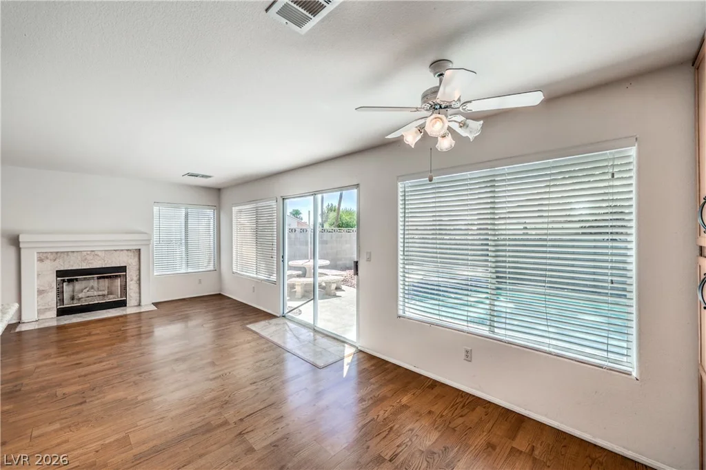 9513 Scenic Sunset, Las Vegas, NV 89117