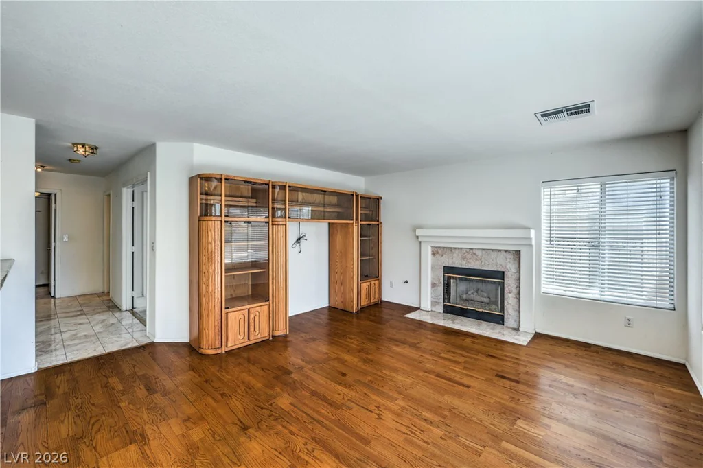 9513 Scenic Sunset, Las Vegas, NV 89117
