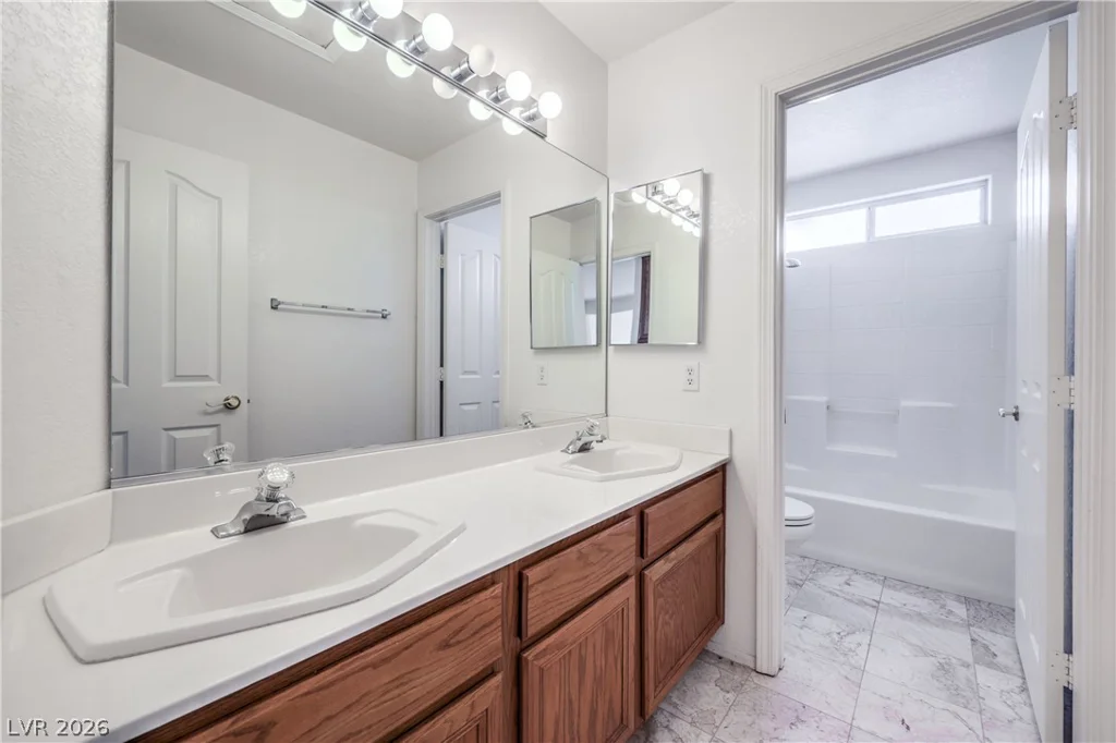 9513 Scenic Sunset, Las Vegas, NV 89117