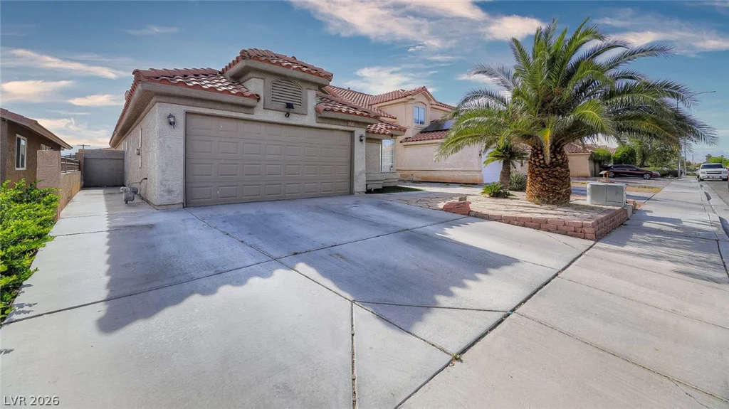 6326 Mount Rainier, Las Vegas, NV 89156