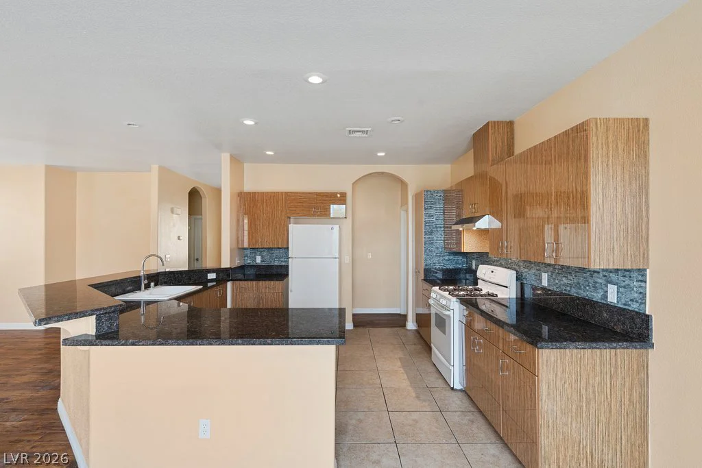 3726 Climbing Rose, Las Vegas, NV 89147