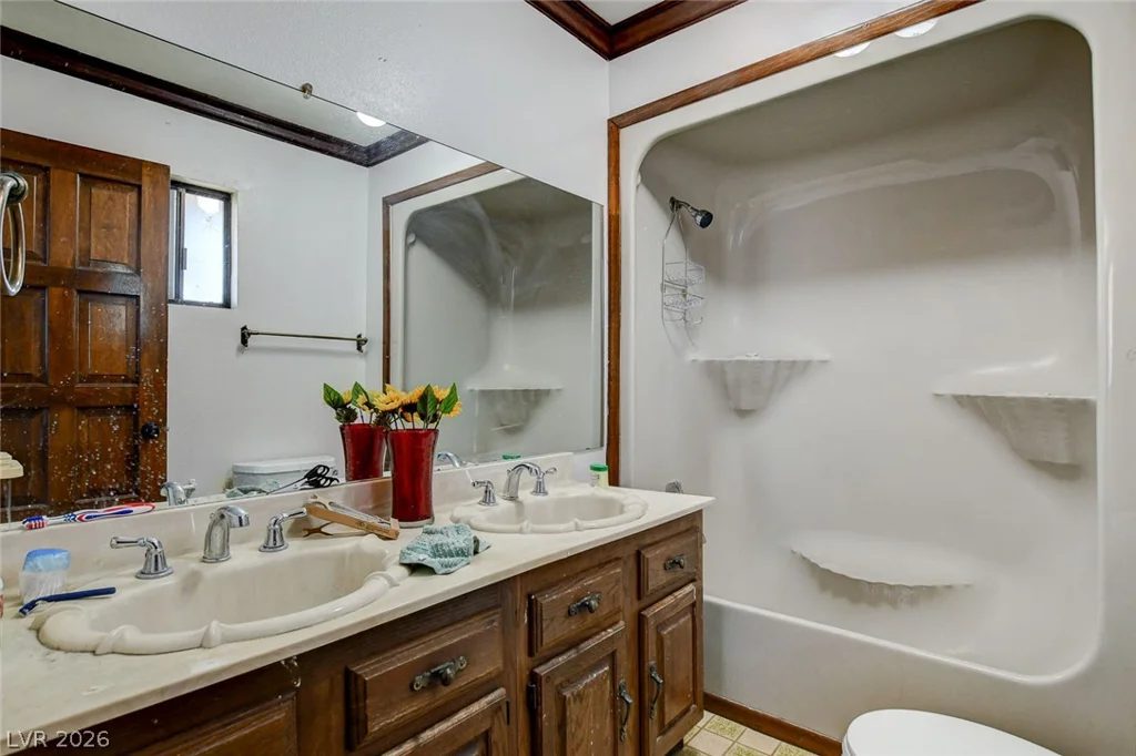 8069 Red Barn, Las Vegas, NV 89123