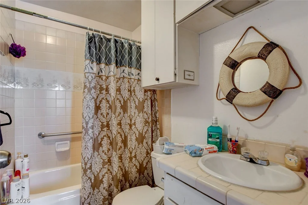 8069 Red Barn, Las Vegas, NV 89123