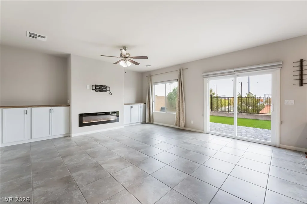 4622 Pointleaf, North Las Vegas, NV 89032