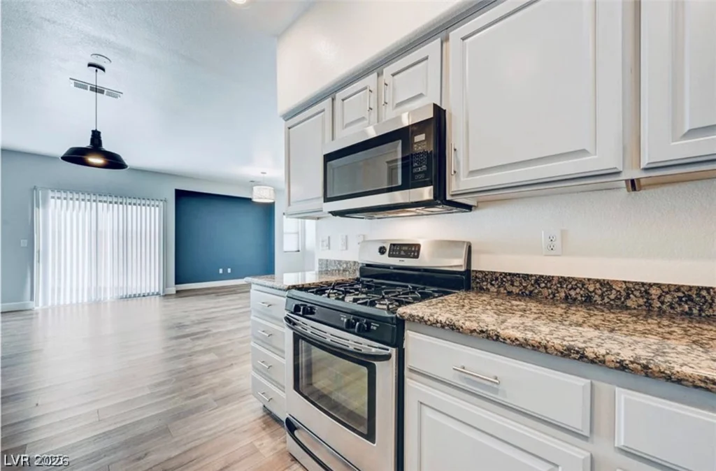 128 Tilbury, Las Vegas, NV 89123
