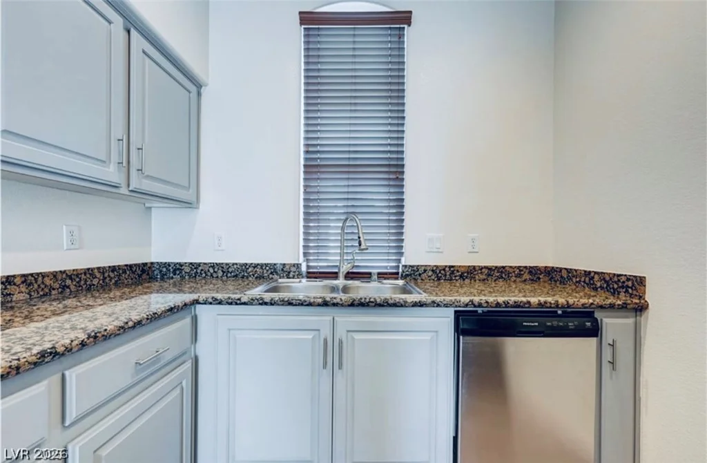 128 Tilbury, Las Vegas, NV 89123