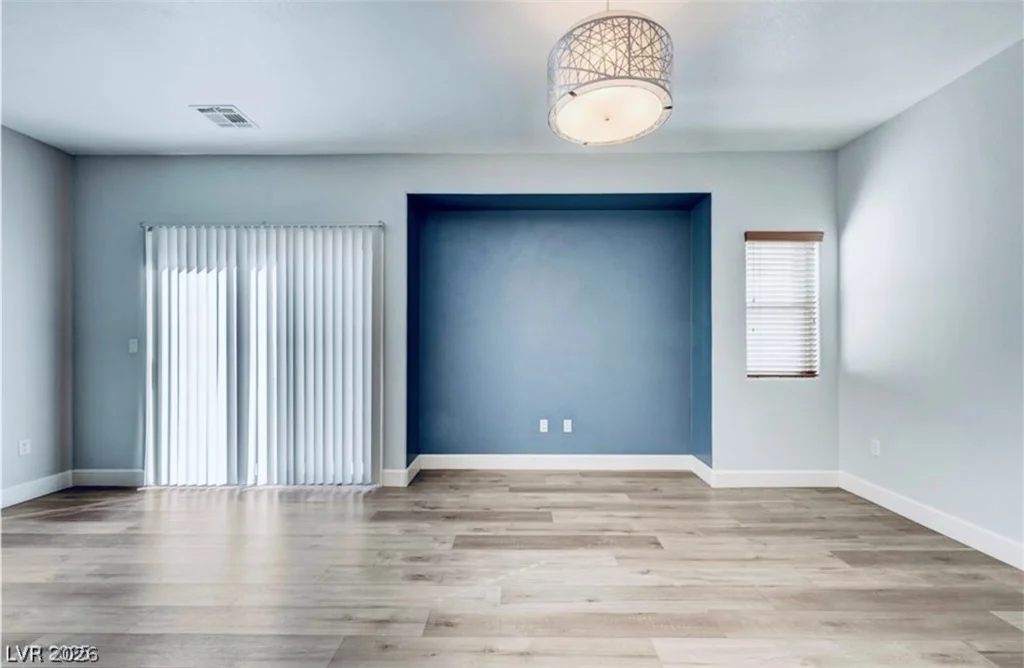 128 Tilbury, Las Vegas, NV 89123