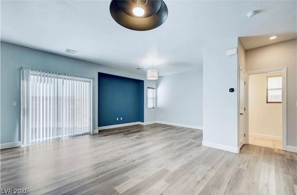 128 Tilbury, Las Vegas, NV 89123