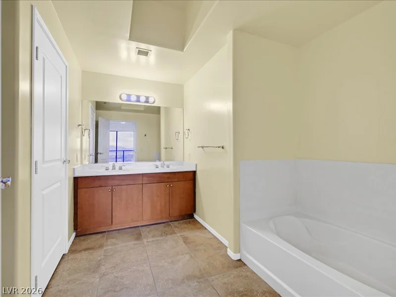 8255 Las Vegas, Las Vegas, NV 89123
