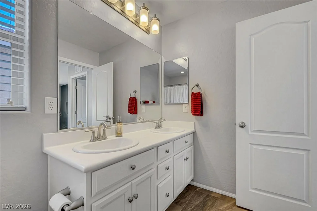 10840 Woods Hole Bay, Las Vegas, NV 89179