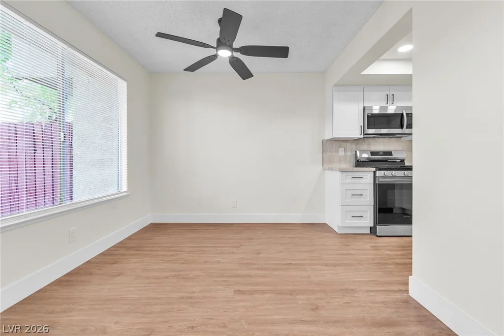 2256 Tall Pine, Las Vegas, NV 89108