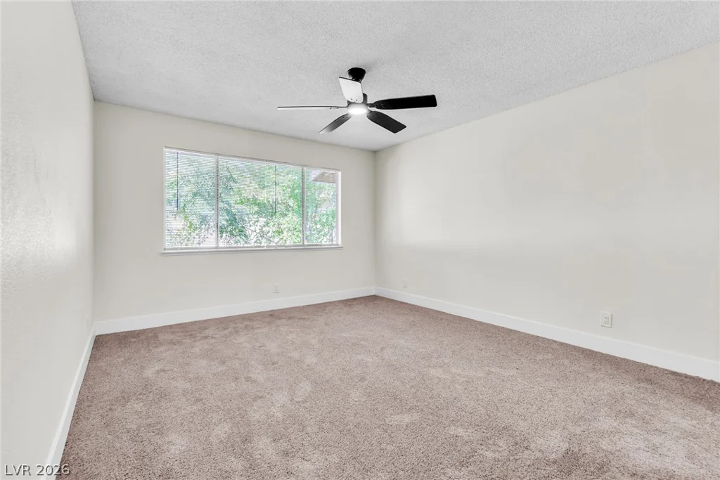 2256 Tall Pine, Las Vegas, NV 89108