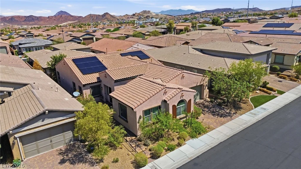 492 Heritage Bridge, Henderson, NV 89011