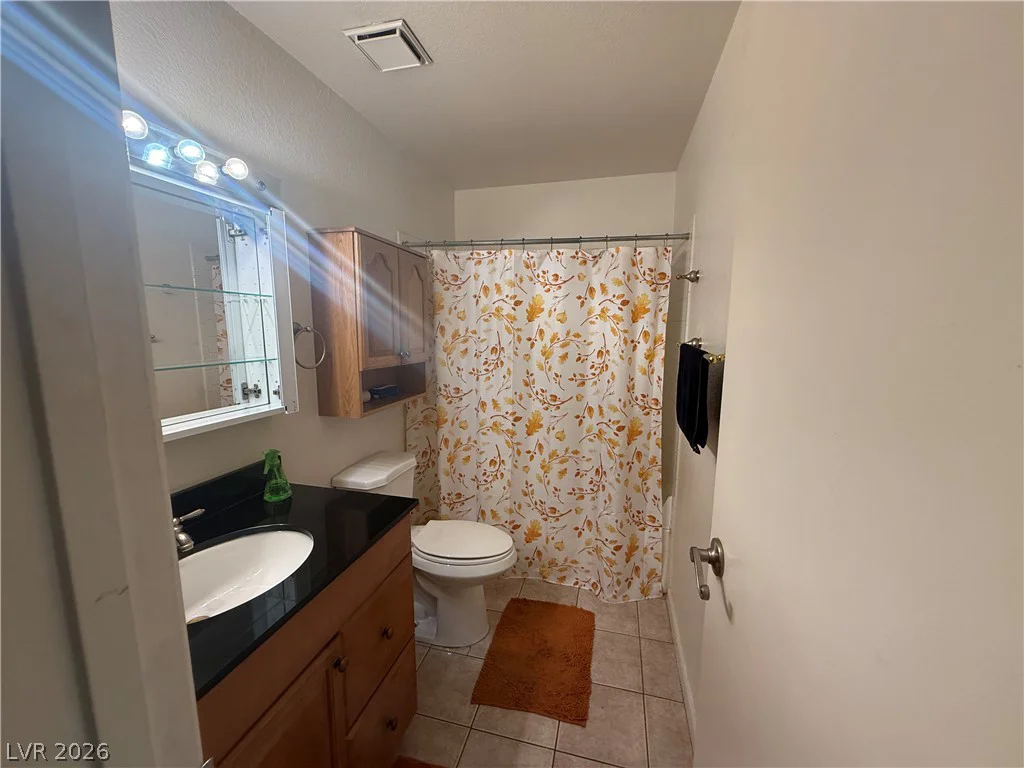 460 Elm, Las Vegas, NV 89169
