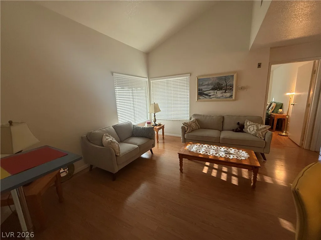 460 Elm, Las Vegas, NV 89169