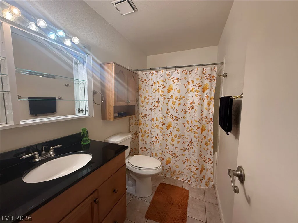 460 Elm, Las Vegas, NV 89169