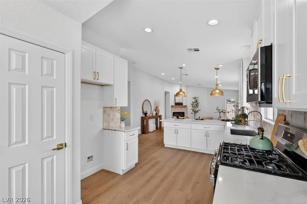 6668 Arctic Breeze, North Las Vegas, NV 89084