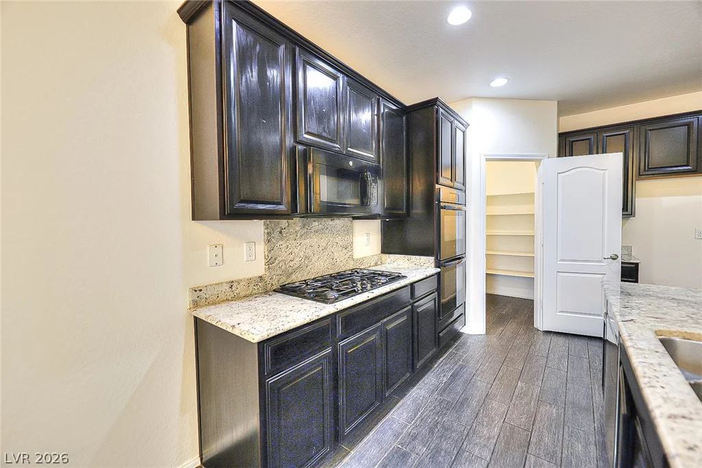 10647 Hyde Corner, Las Vegas, NV 89166