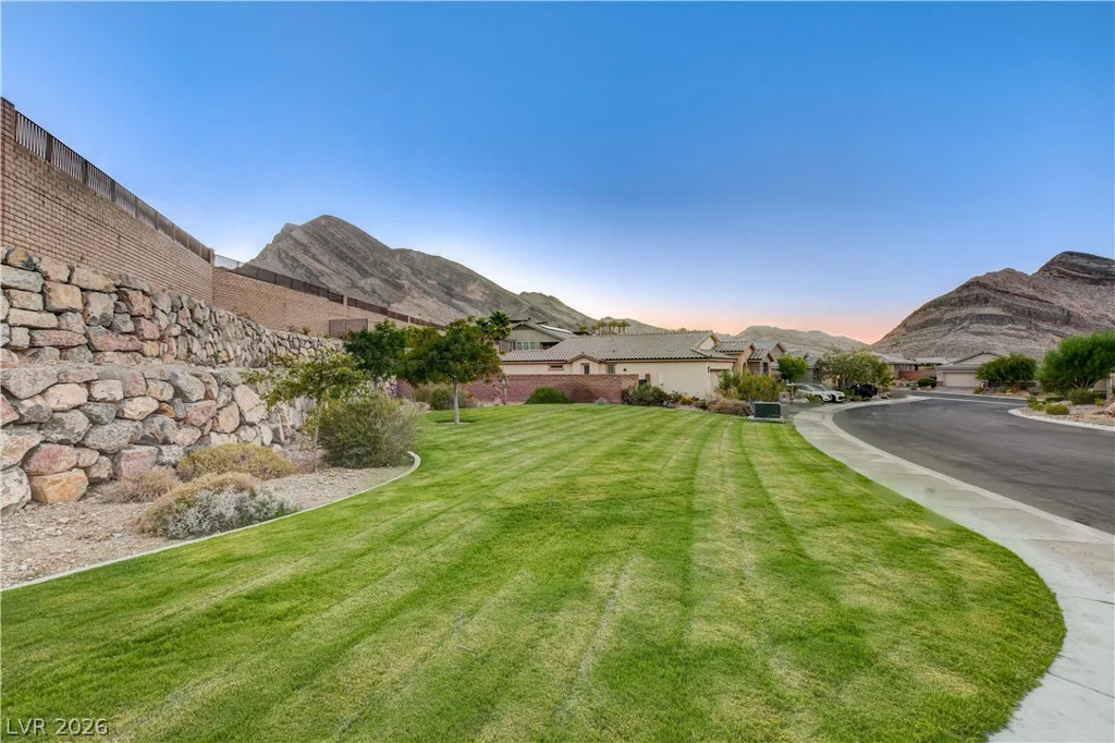2720 Free Formed, Las Vegas, NV 89138