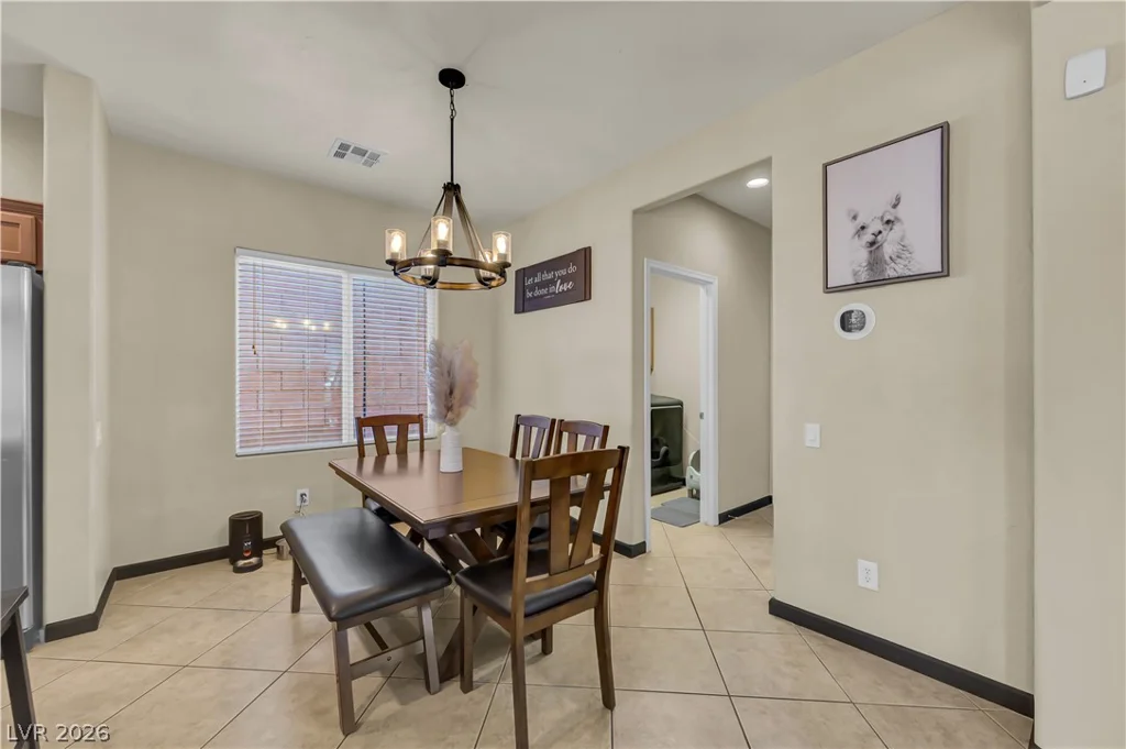 2660 Strichen, Henderson, NV 89044