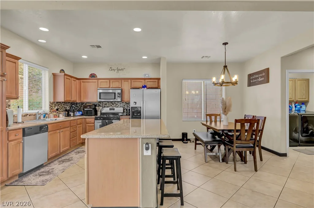 2660 Strichen, Henderson, NV 89044