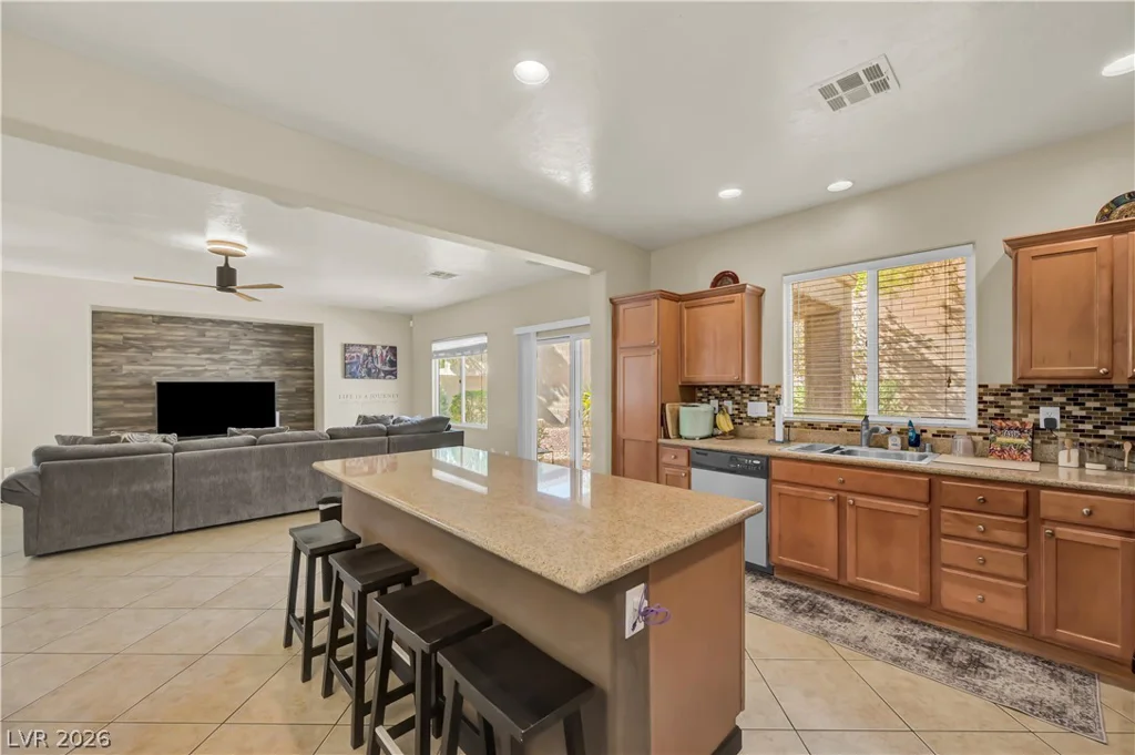 2660 Strichen, Henderson, NV 89044