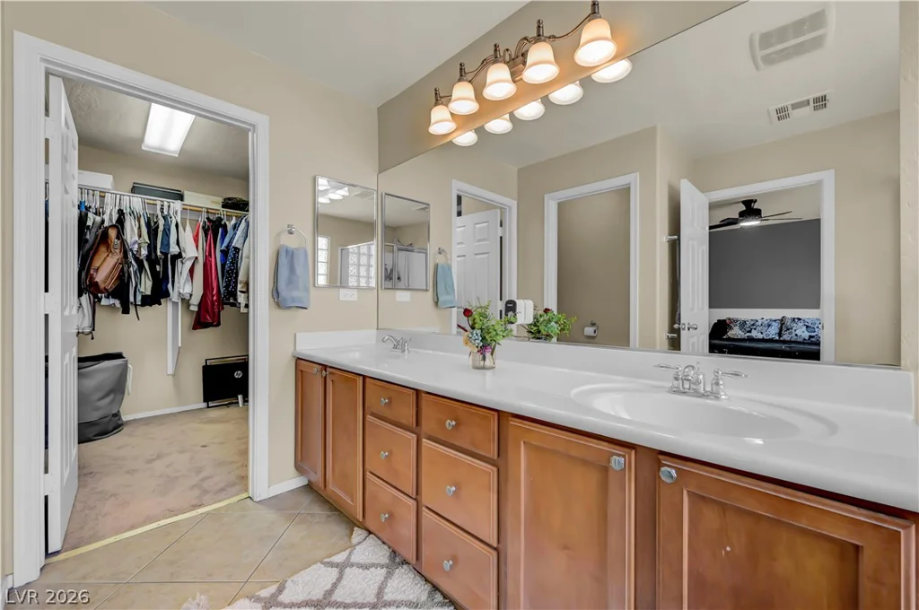 2660 Strichen, Henderson, NV 89044