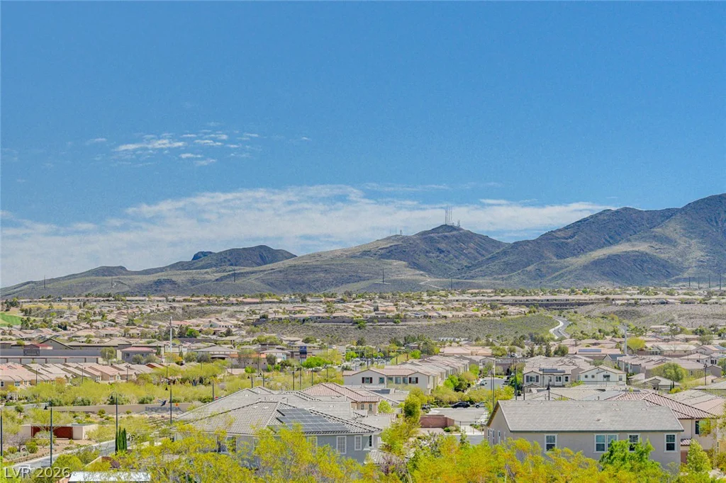 2660 Strichen, Henderson, NV 89044