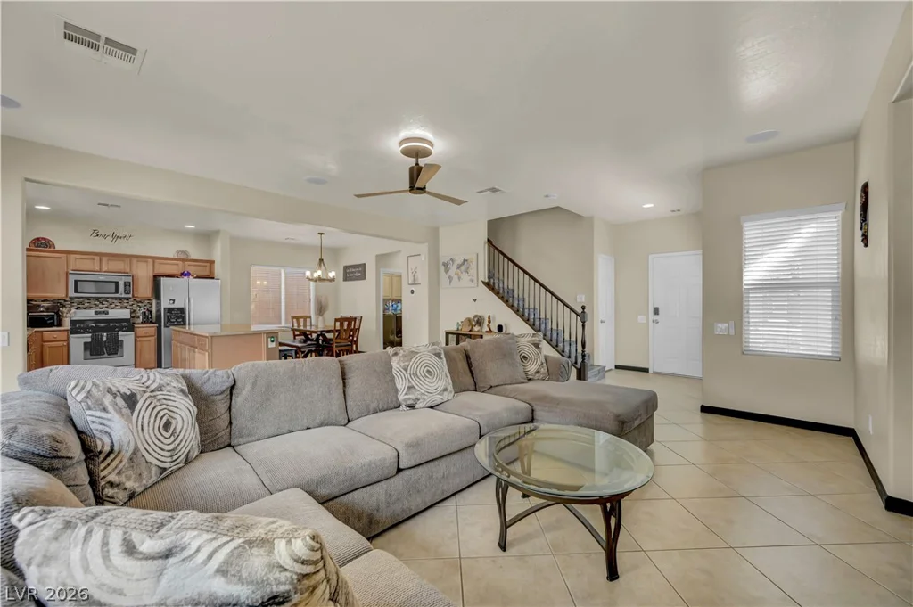 2660 Strichen, Henderson, NV 89044