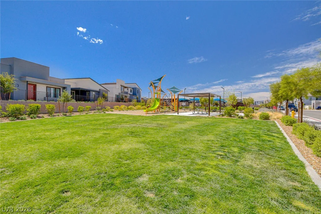 2660 Strichen, Henderson, NV 89044