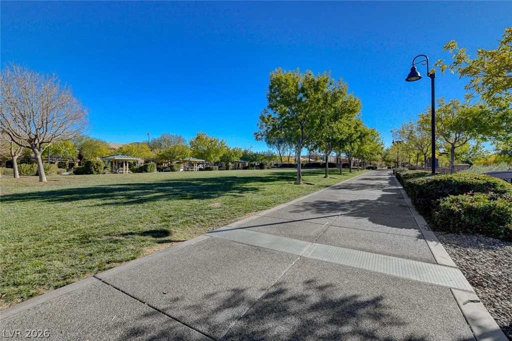 2660 Strichen, Henderson, NV 89044