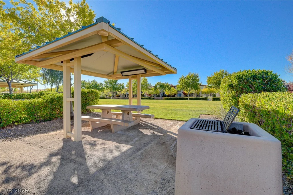 2660 Strichen, Henderson, NV 89044