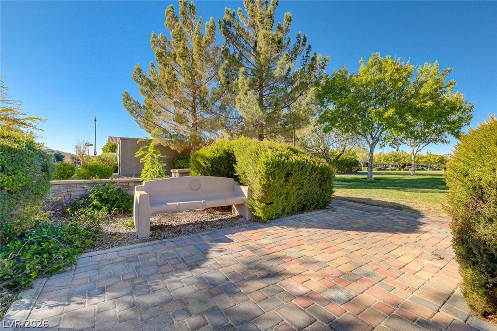 2660 Strichen, Henderson, NV 89044
