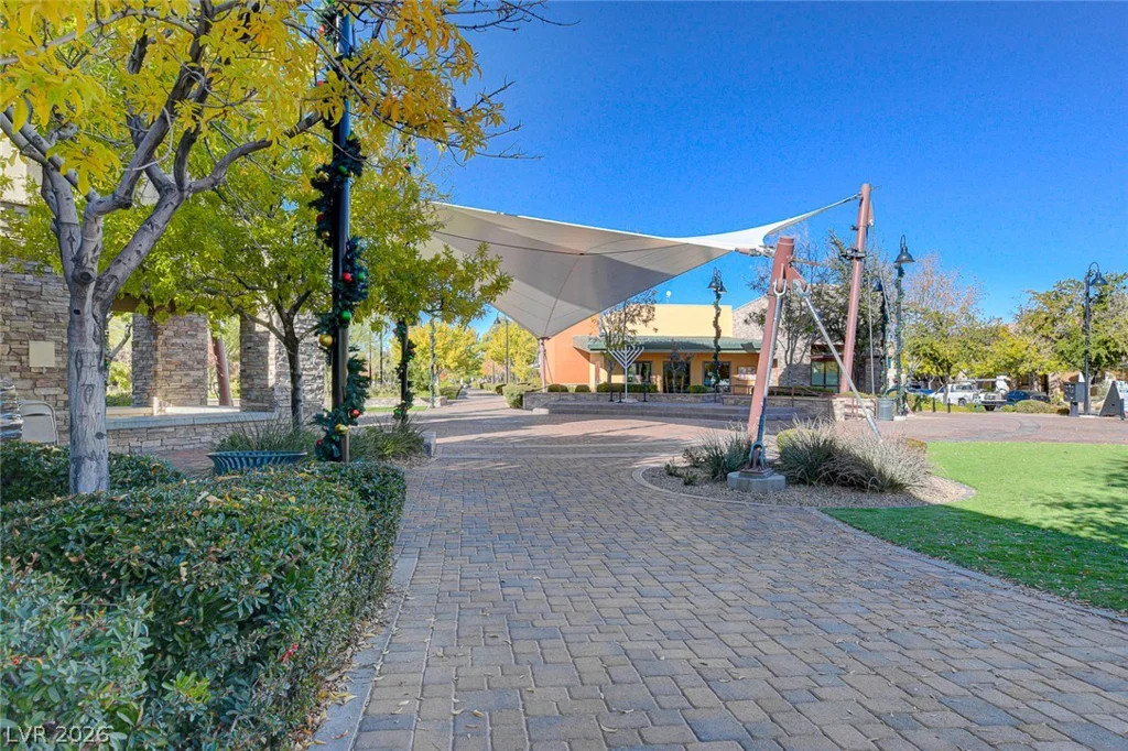 2660 Strichen, Henderson, NV 89044