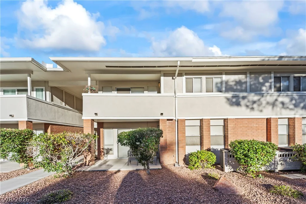 2867 Geary, Las Vegas, NV 89109