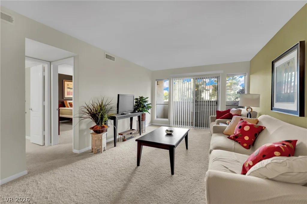 2867 Geary, Las Vegas, NV 89109