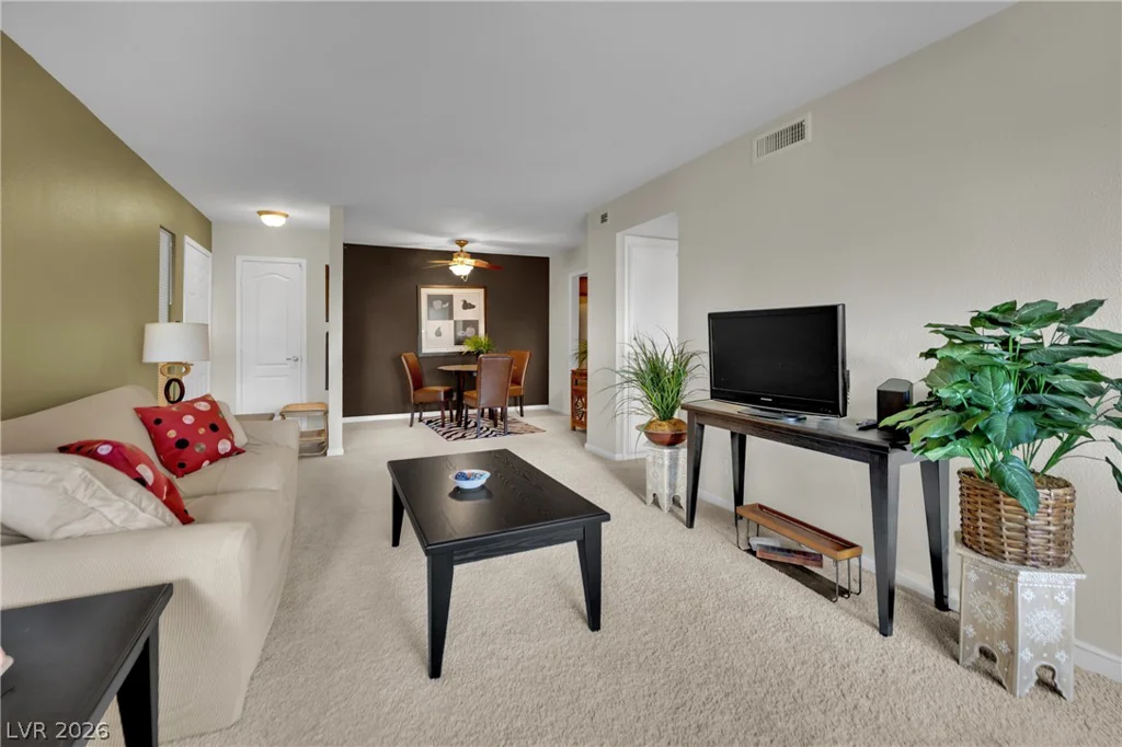 2867 Geary, Las Vegas, NV 89109