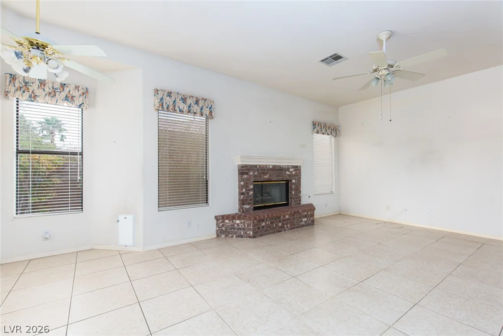 7512 Alamo Summit, Las Vegas, NV 89129