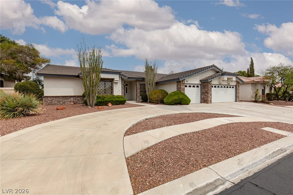 7512 Alamo Summit, Las Vegas, NV 89129