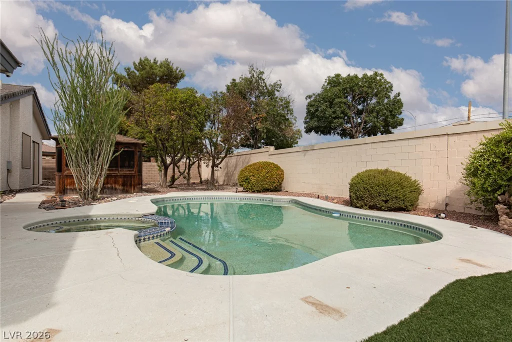 7512 Alamo Summit, Las Vegas, NV 89129