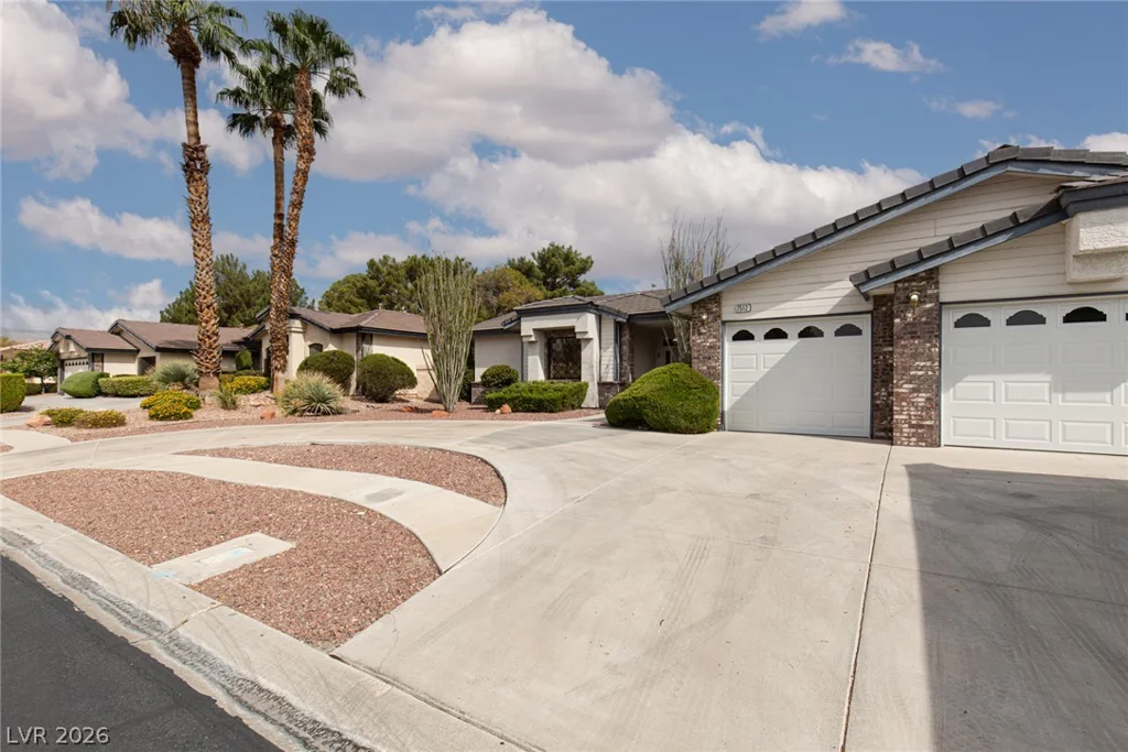 7512 Alamo Summit, Las Vegas, NV 89129