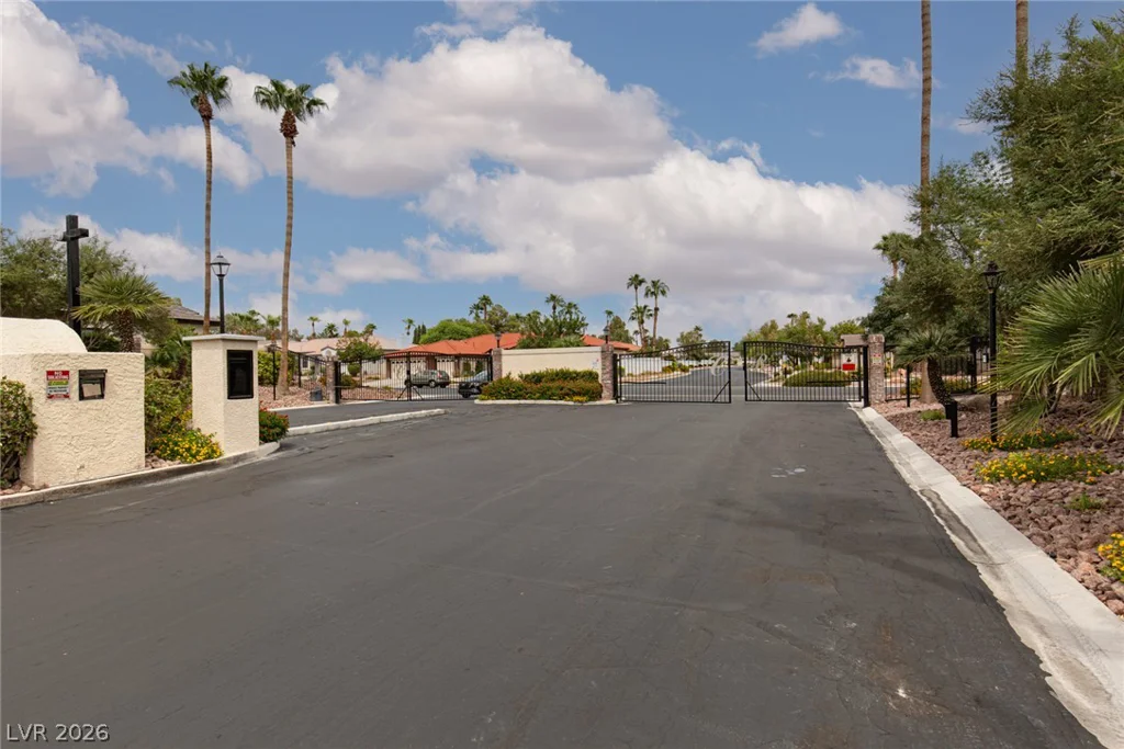 7512 Alamo Summit, Las Vegas, NV 89129