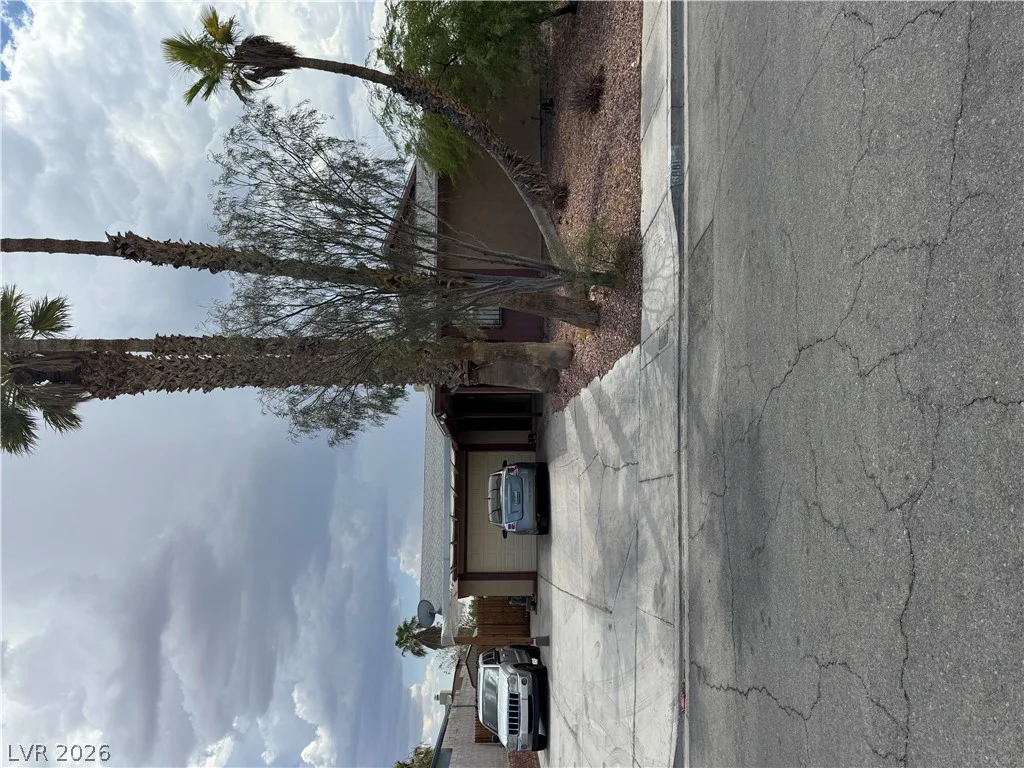 6881 Legalla, Las Vegas, NV 89156